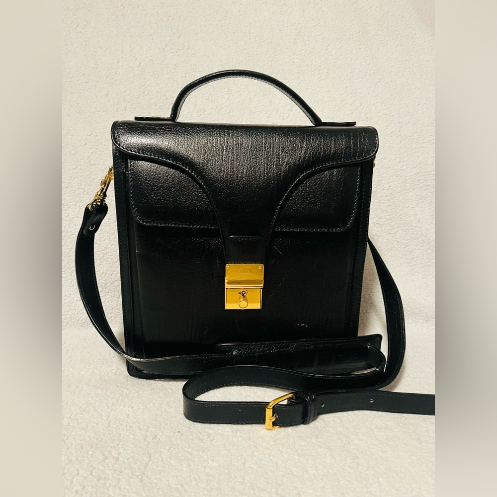 Bally Vintage Leather 2 Way shoulder Bag - Picture 14 of 16